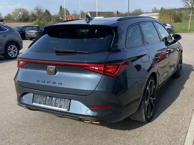 CUPRA Leon