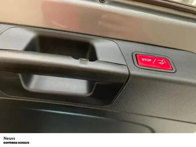 Mercedes-Benz GLB 180