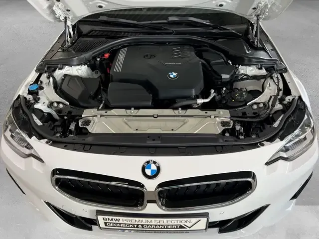 BMW 218