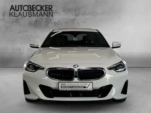 BMW 218