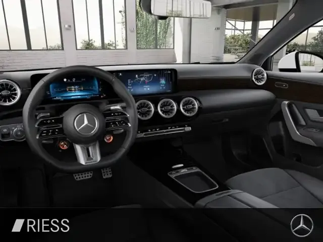 Mercedes-Benz A 35 AMG