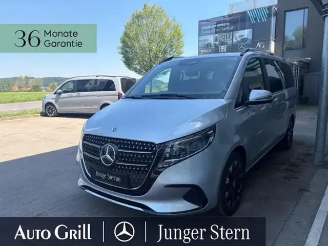 Mercedes-Benz V 250