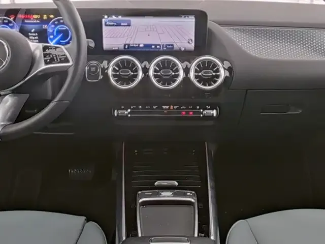 Mercedes-Benz EQA 350