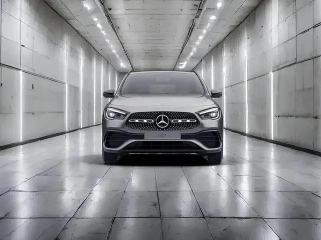 Mercedes-Benz GLA 200