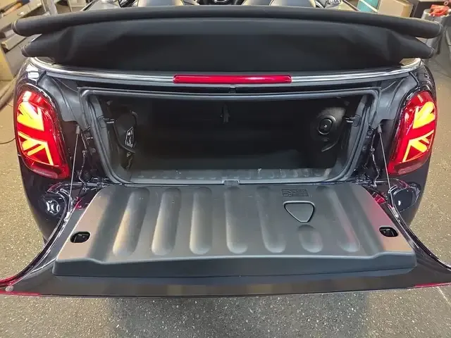 MINI John Cooper Works Cabrio