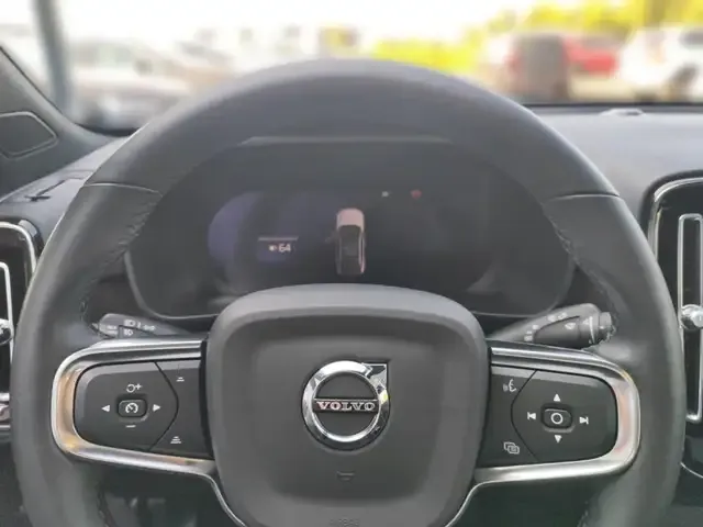 Volvo C40