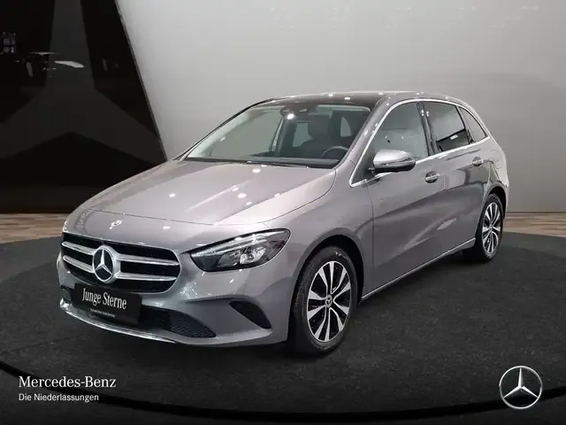 Mercedes-Benz B 250