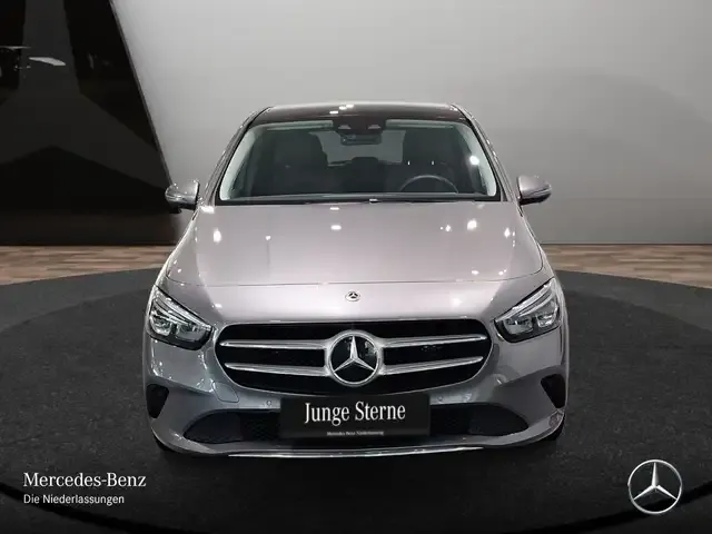 Mercedes-Benz B 250
