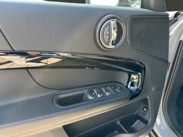 MINI Cooper SE Countryman