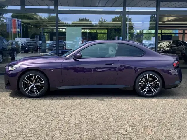 BMW 220