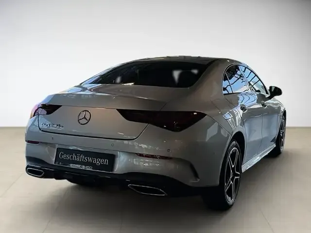 Mercedes-Benz CLA 250