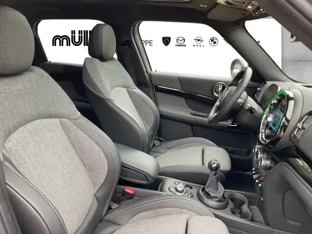 MINI One Countryman