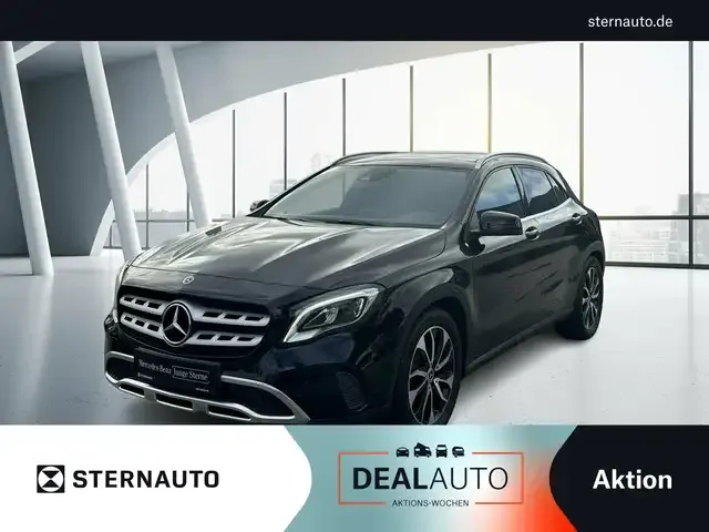 Mercedes-Benz GLA 180