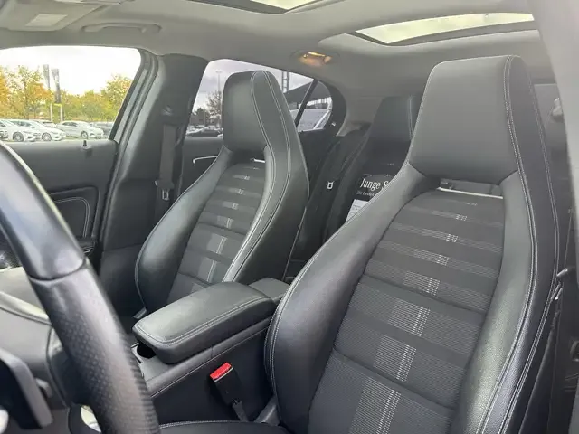 Mercedes-Benz GLA 180