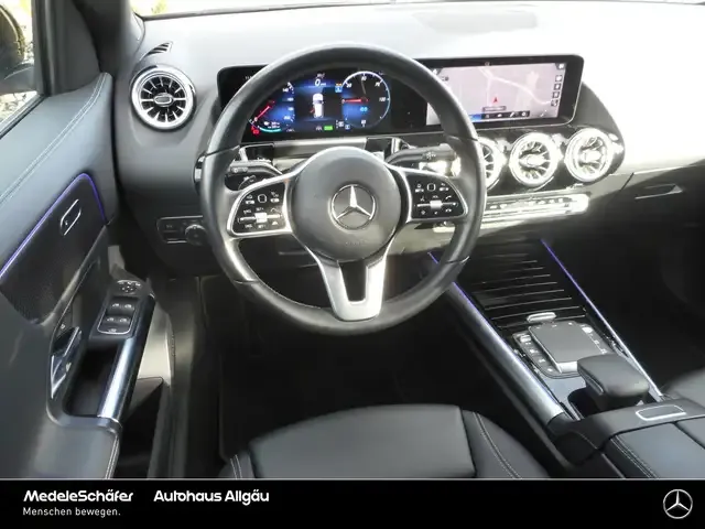 Mercedes-Benz EQA 250