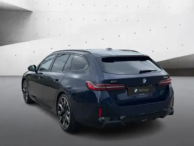 BMW 540