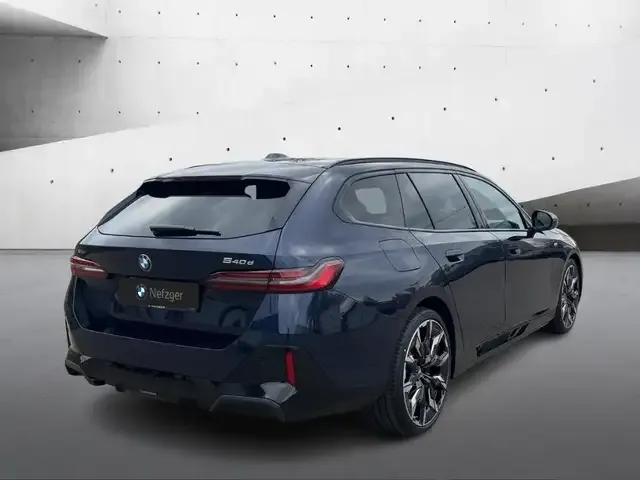 BMW 540