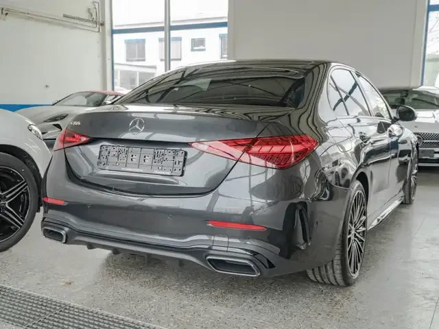 Mercedes-Benz C 180