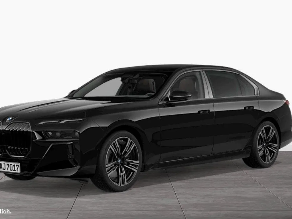 BMW 740