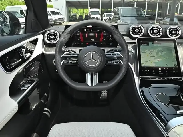 Mercedes-Benz C 220