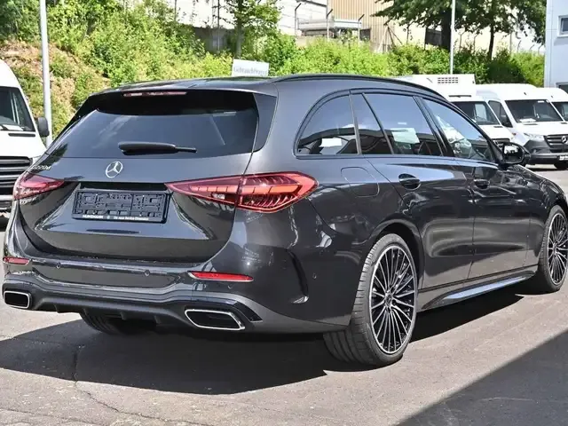 Mercedes-Benz C 220