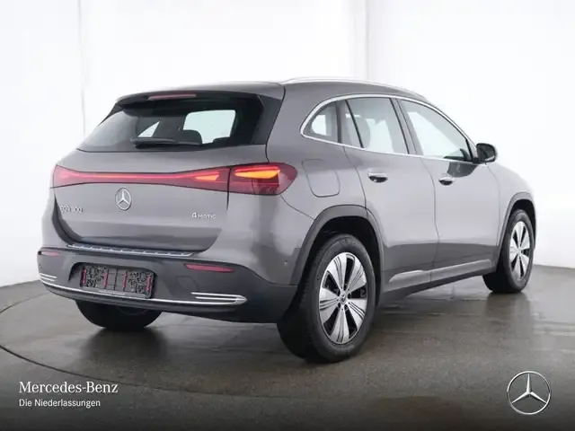 Mercedes-Benz EQA 300