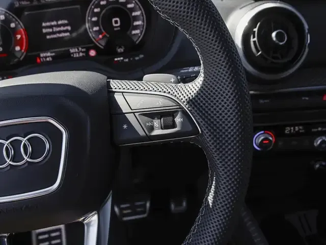 Audi SQ2