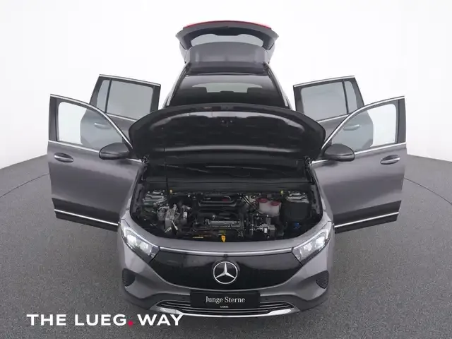 Mercedes-Benz EQB 300