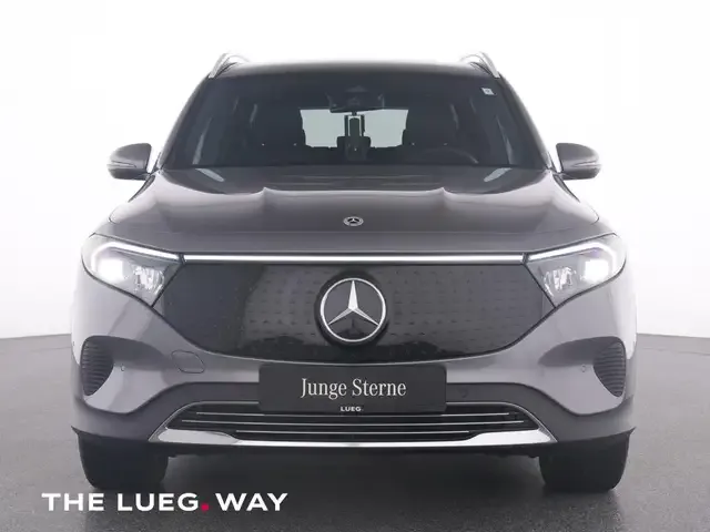 Mercedes-Benz EQB 300