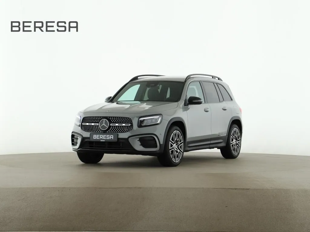 Mercedes-Benz GLB 180