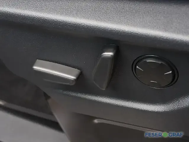 Volkswagen T7 Caravelle