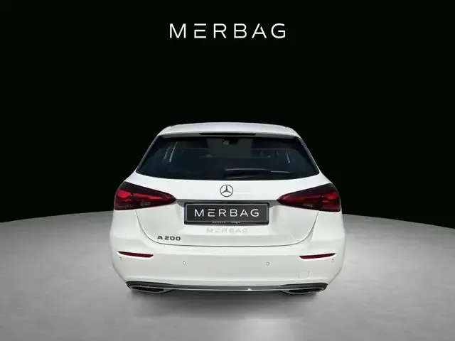 Mercedes-Benz A 200