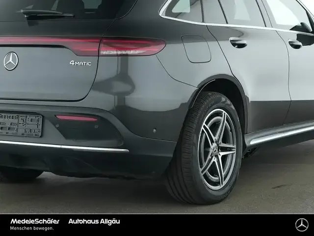 Mercedes-Benz EQC 400
