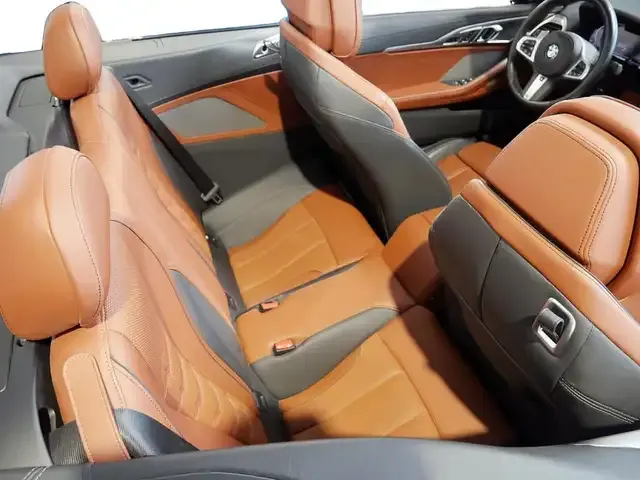 BMW 840