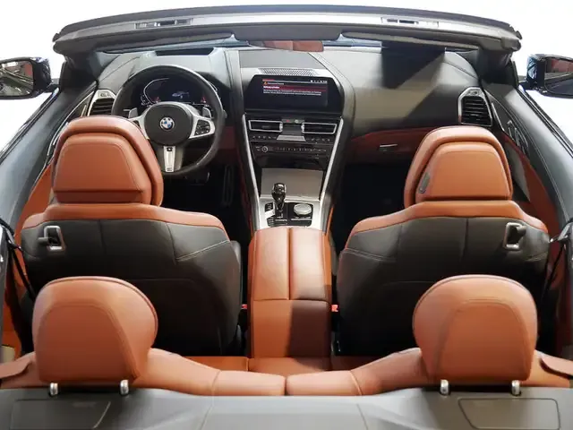 BMW 840