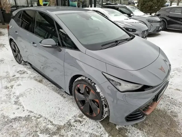 CUPRA Born