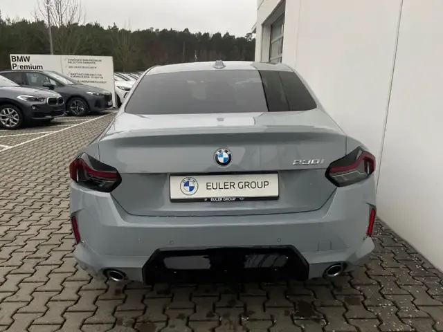 BMW 230