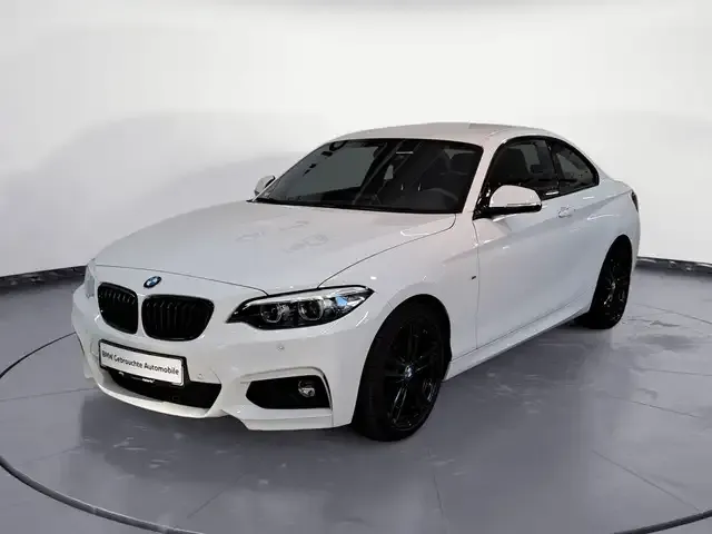 BMW 218