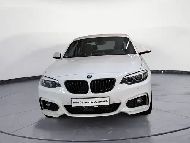 BMW 218