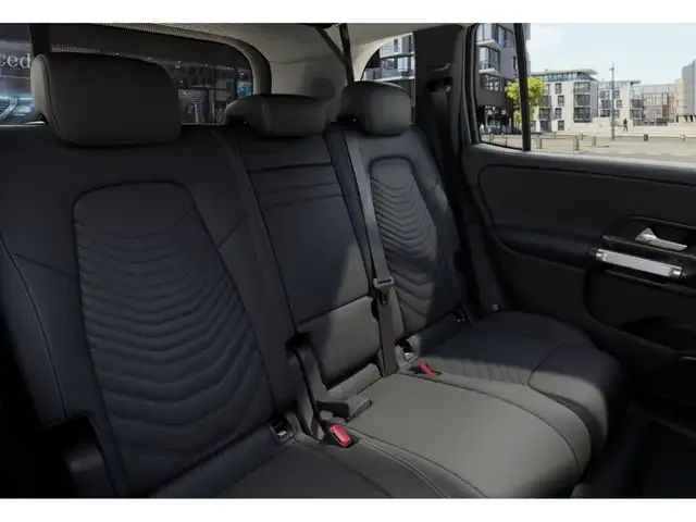 Mercedes-Benz EQB 250