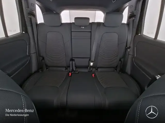 Mercedes-Benz EQB 250