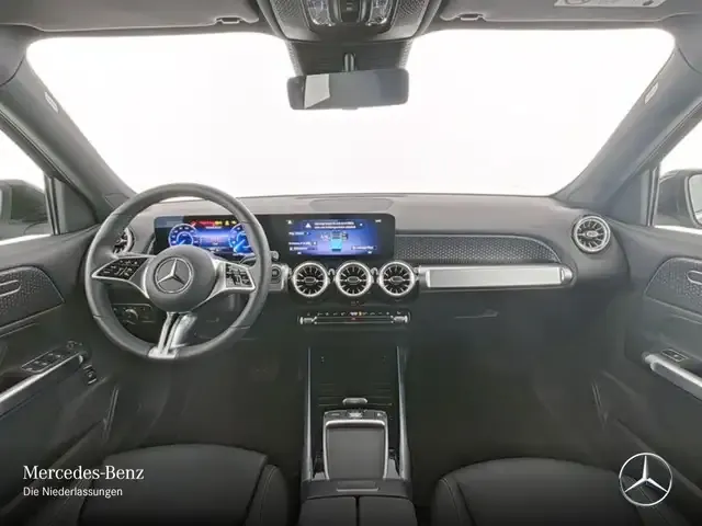 Mercedes-Benz EQB 250