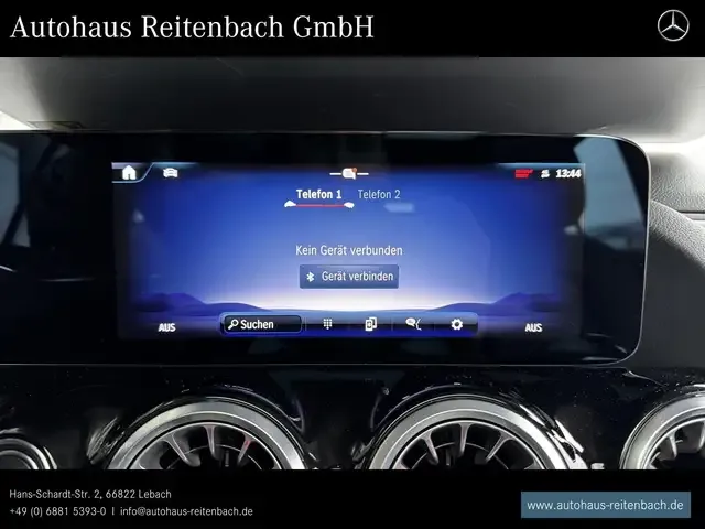 Mercedes-Benz EQA 300