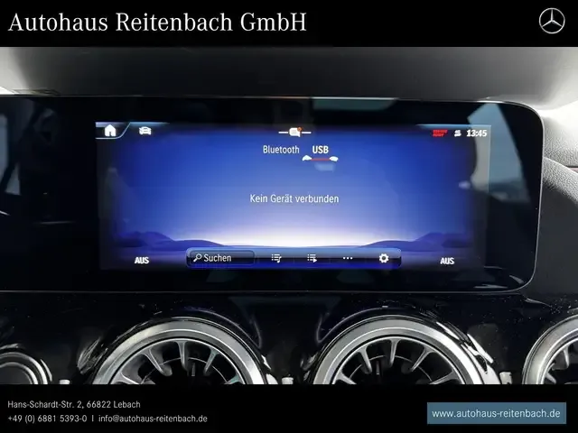 Mercedes-Benz EQA 300