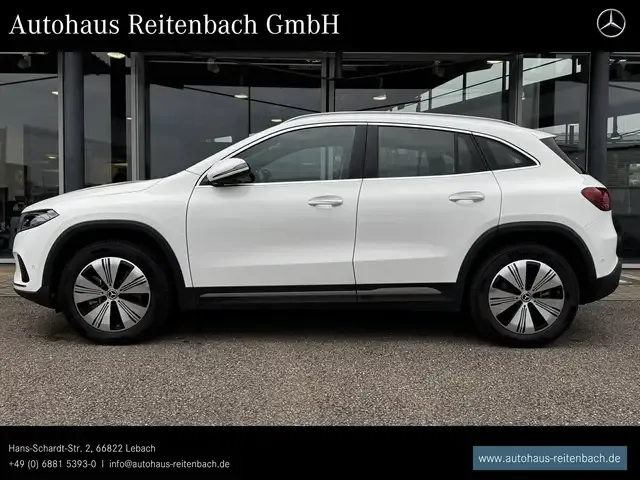 Mercedes-Benz EQA 300