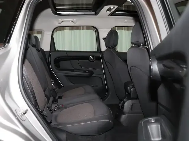 MINI Cooper SE Countryman