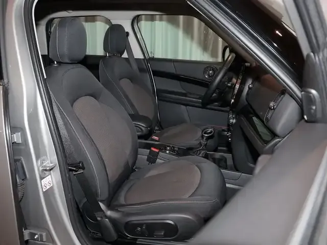 MINI Cooper SE Countryman