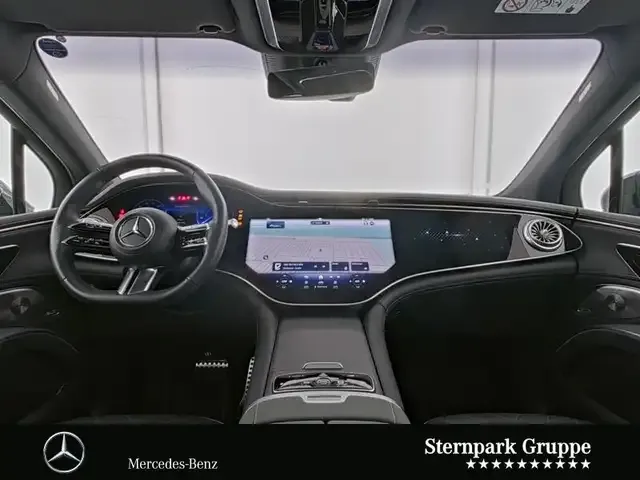 Mercedes-Benz EQS SUV