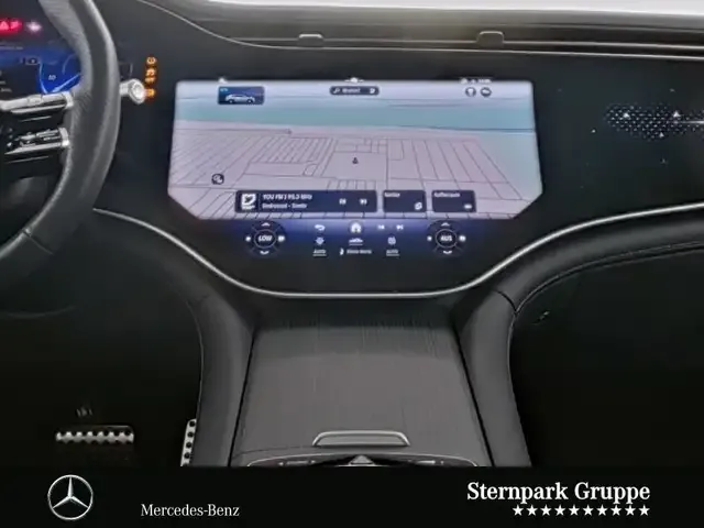 Mercedes-Benz EQS SUV