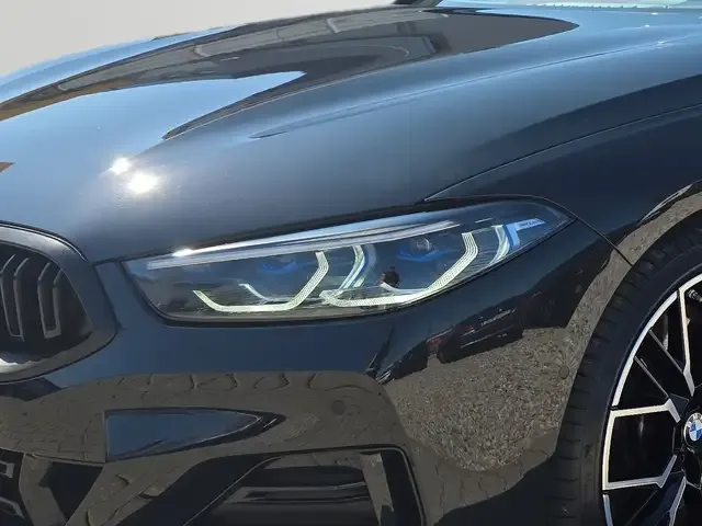 BMW 840